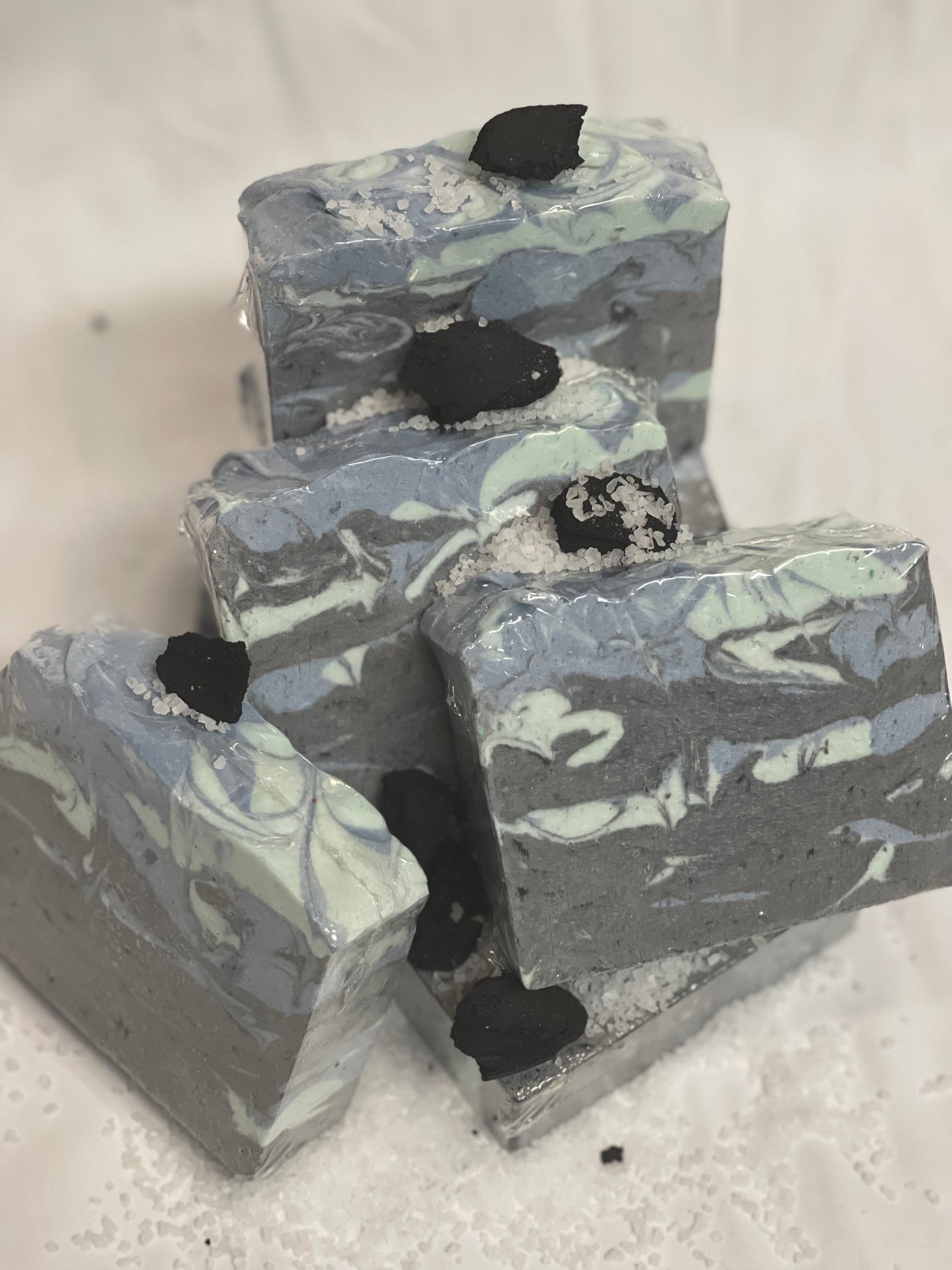 Moisturizing charcoal soap with Jojoba and castor oil, sea salt and Shea butter