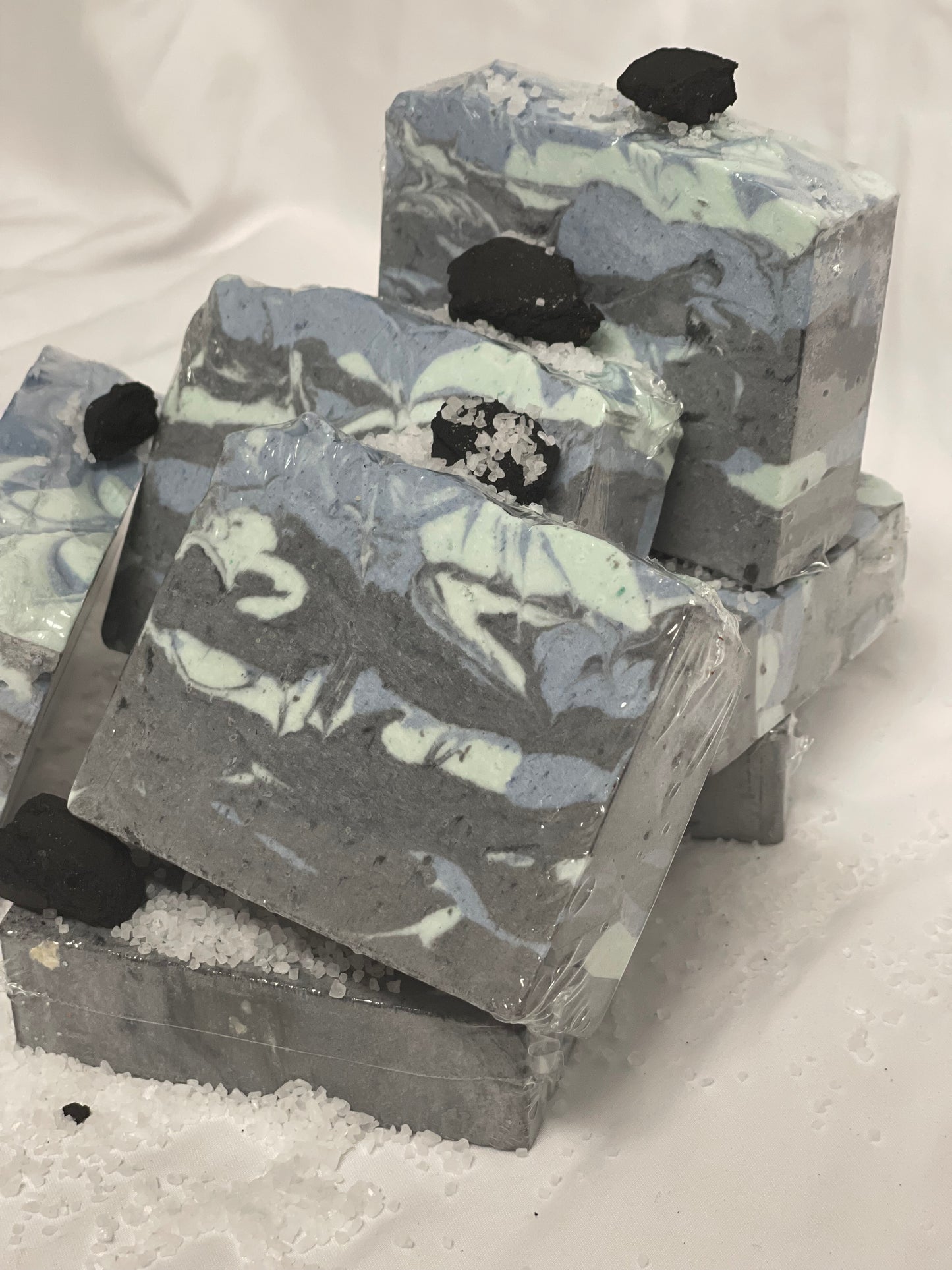 Moisturizing charcoal soap with Jojoba and castor oil, sea salt and Shea butter