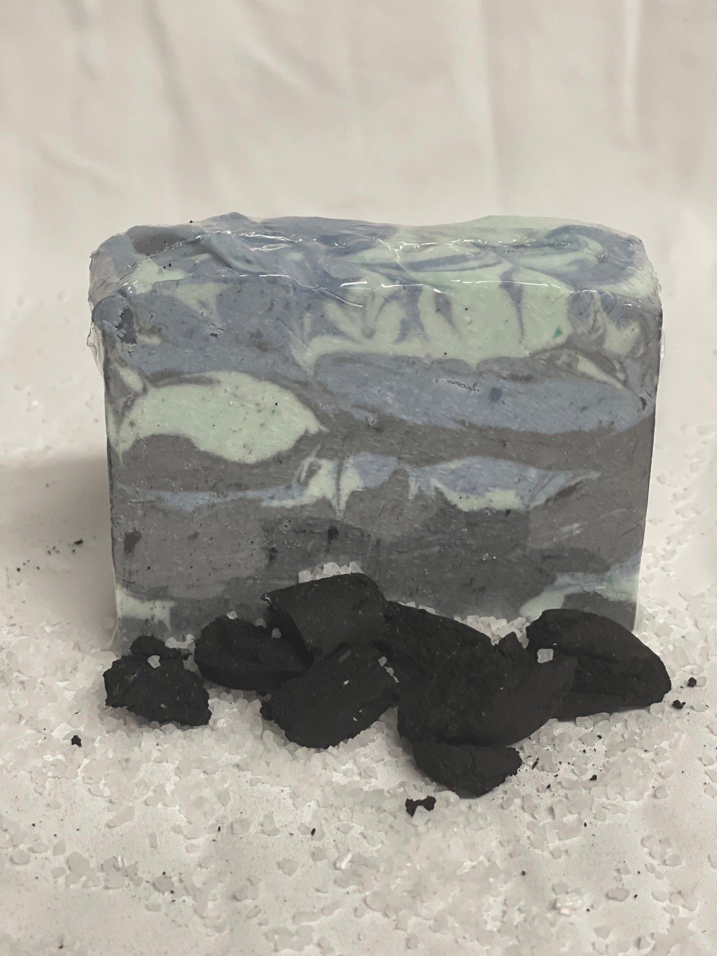 Moisturizing charcoal soap with Jojoba and castor oil, sea salt and Shea butter
